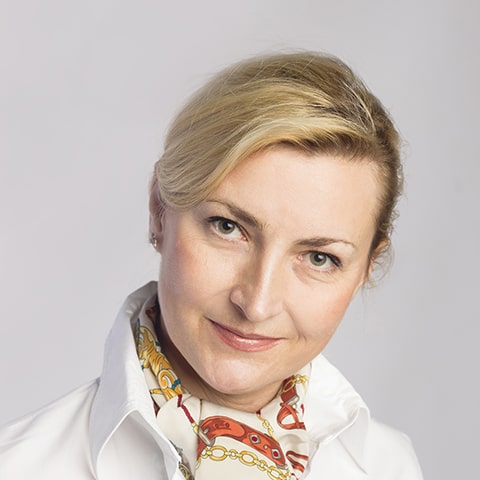 Елена Радий-min.jpg