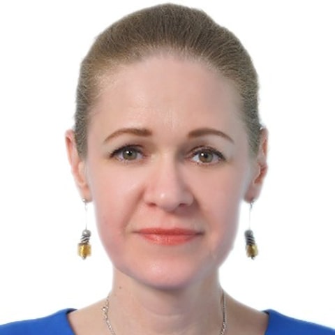 Анастасия Довбенко-min.jpeg